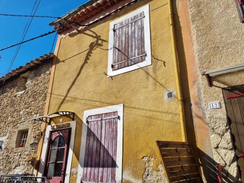 Saint-Martin-de-Brômes Alpes-de-Haute-Provence casa de pueblo foto