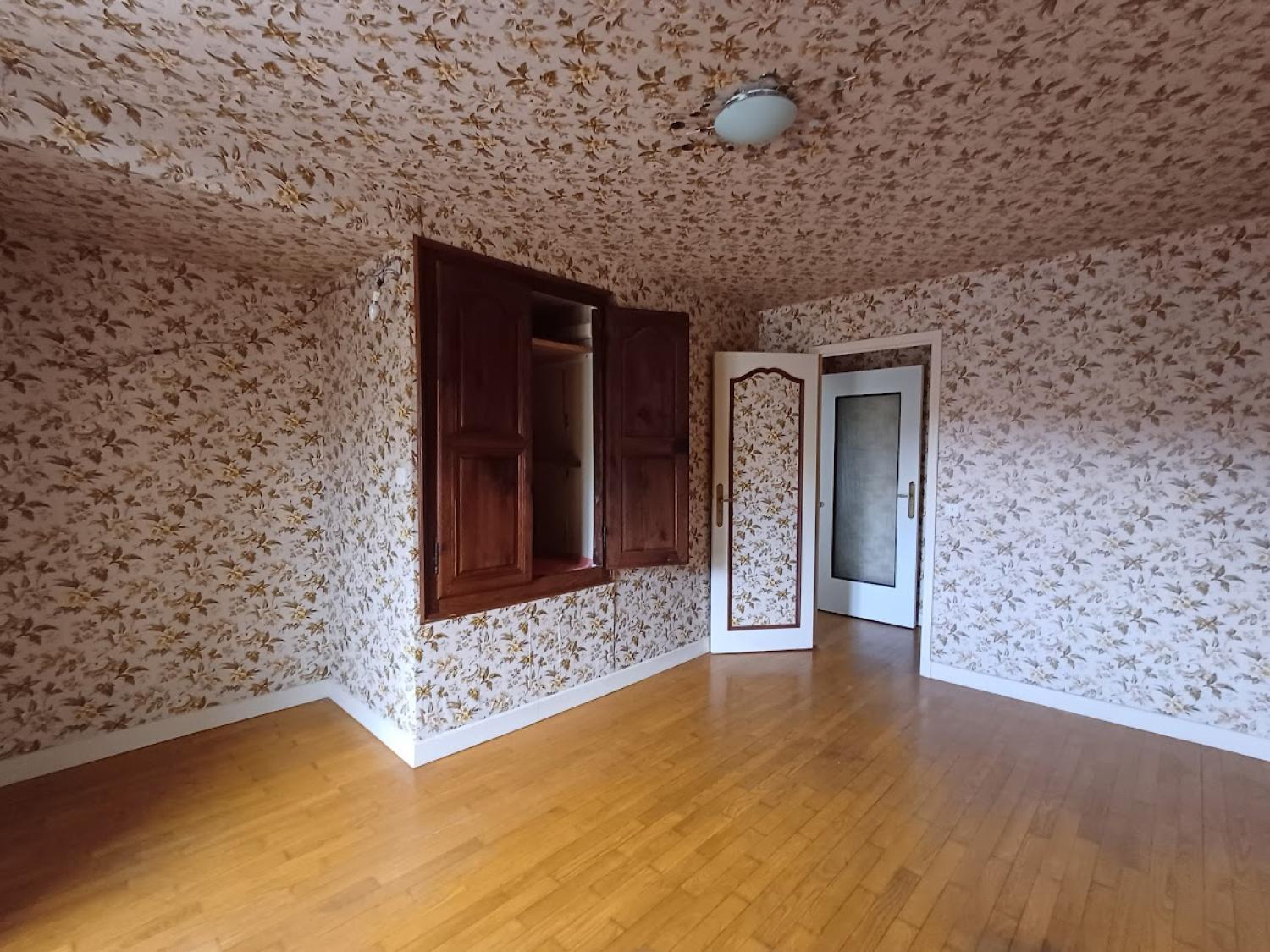  en venta casa independiente Champagnat Creuse 24