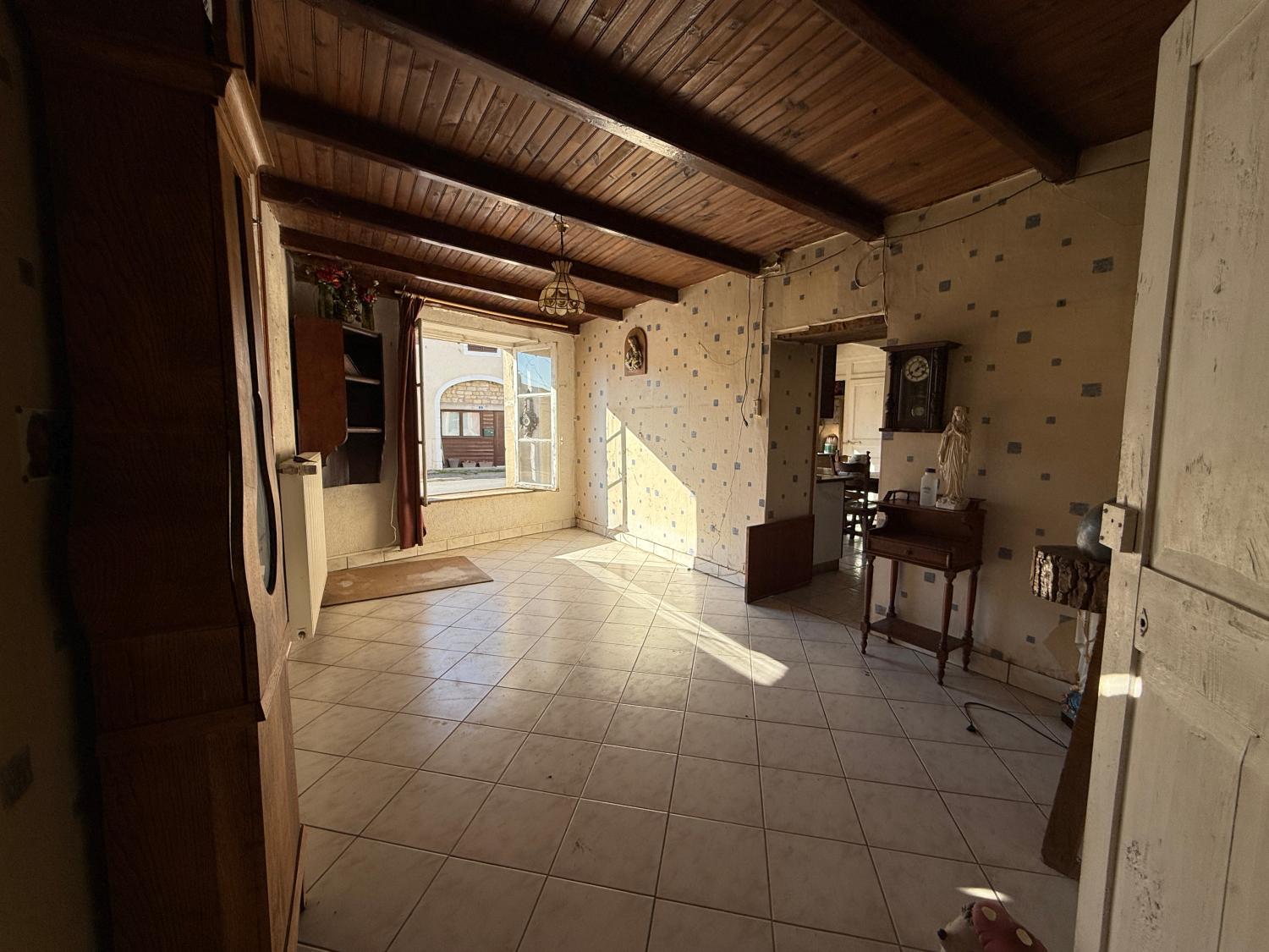  en venta casa de pueblo Melay Haute-Marne 14