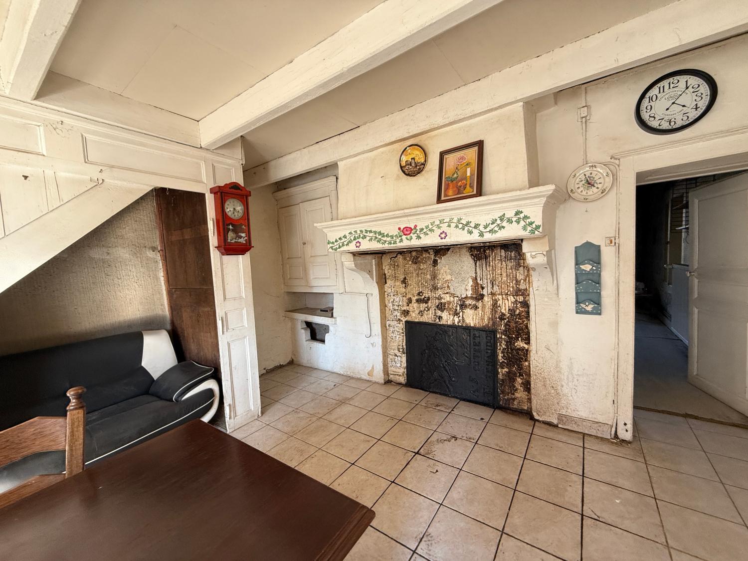  en venta casa de pueblo Melay Haute-Marne 3