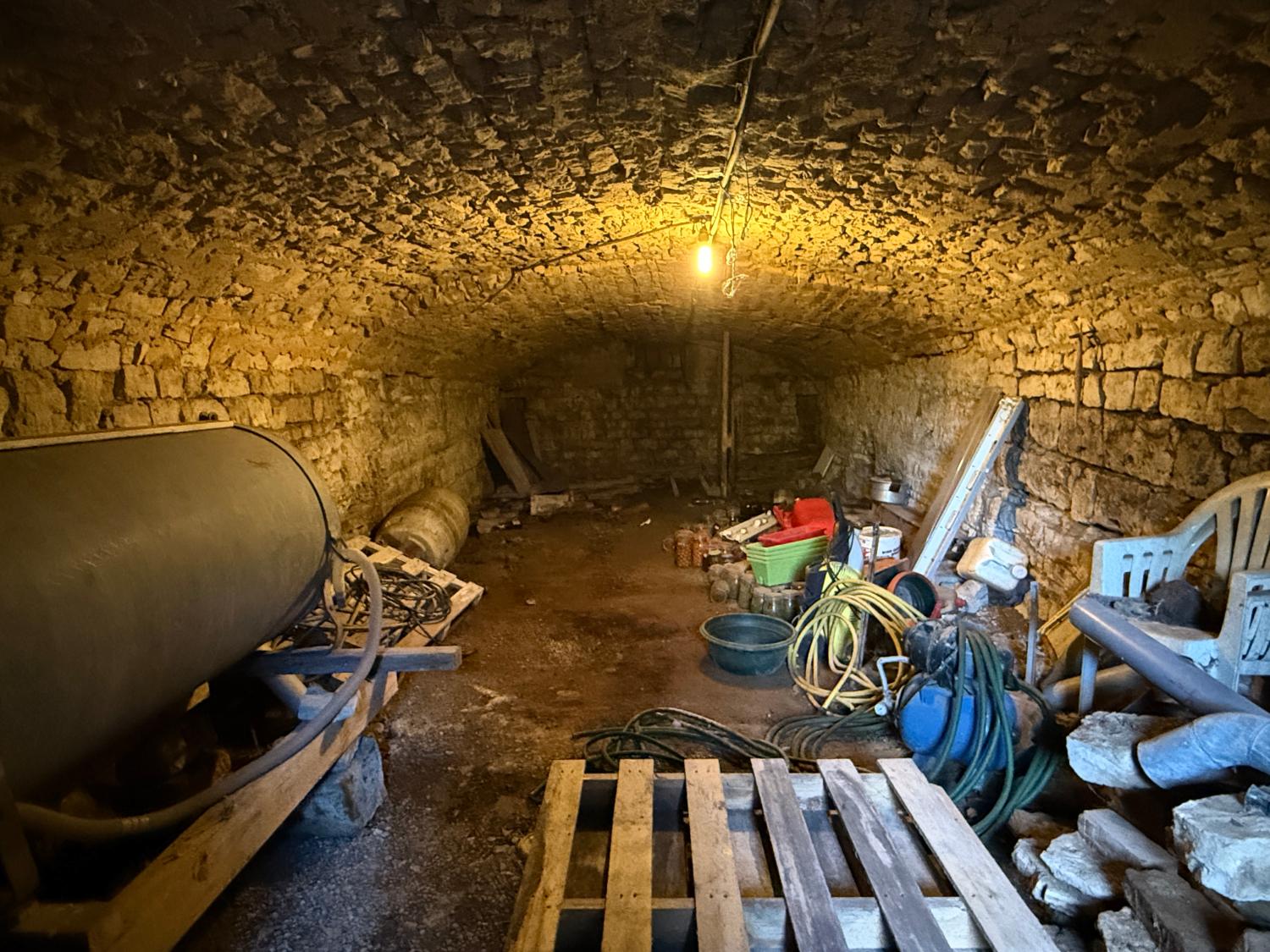  en venta casa de pueblo Melay Haute-Marne 25