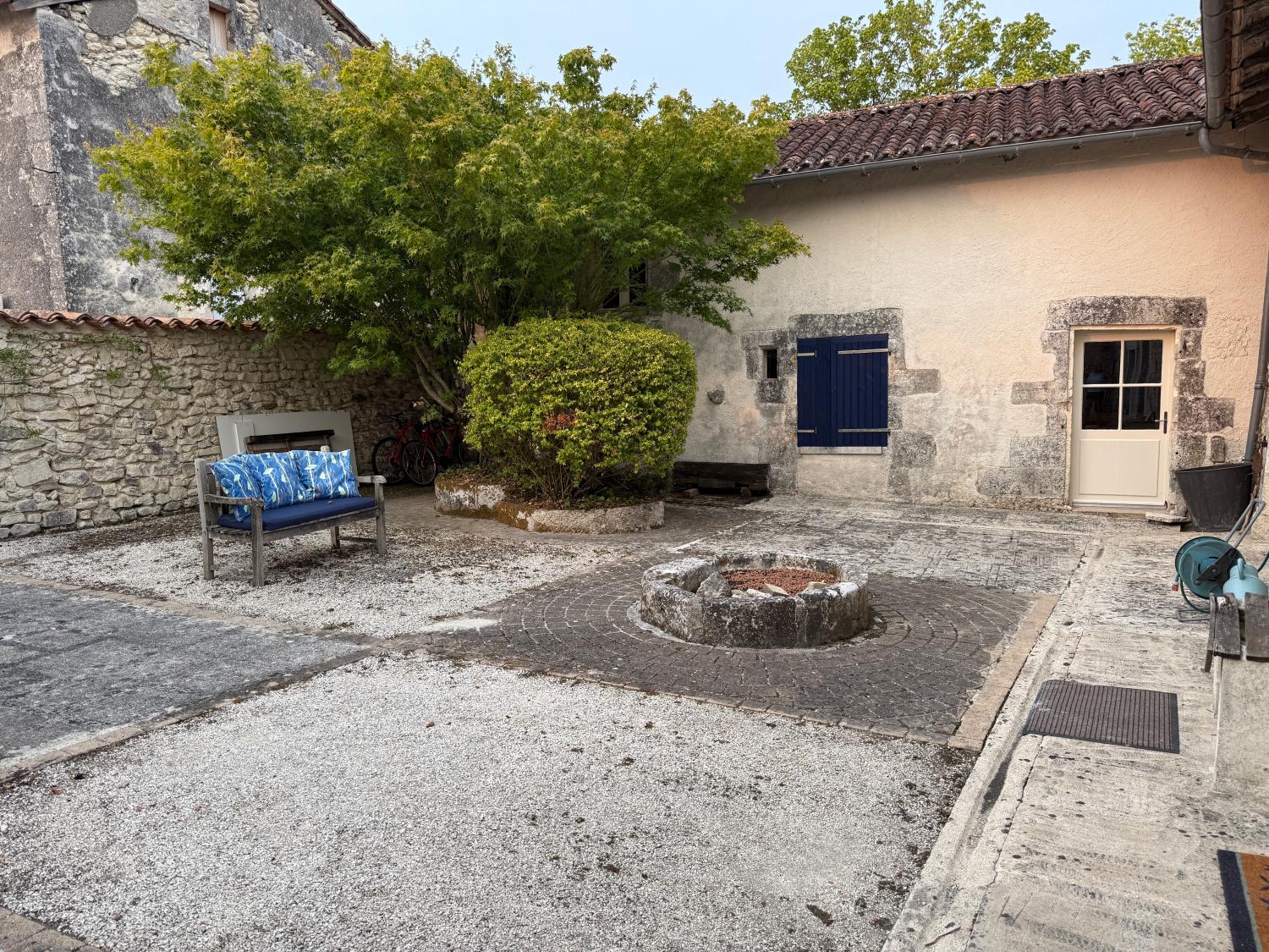  en venta casa independiente Cherval Dordoña 20