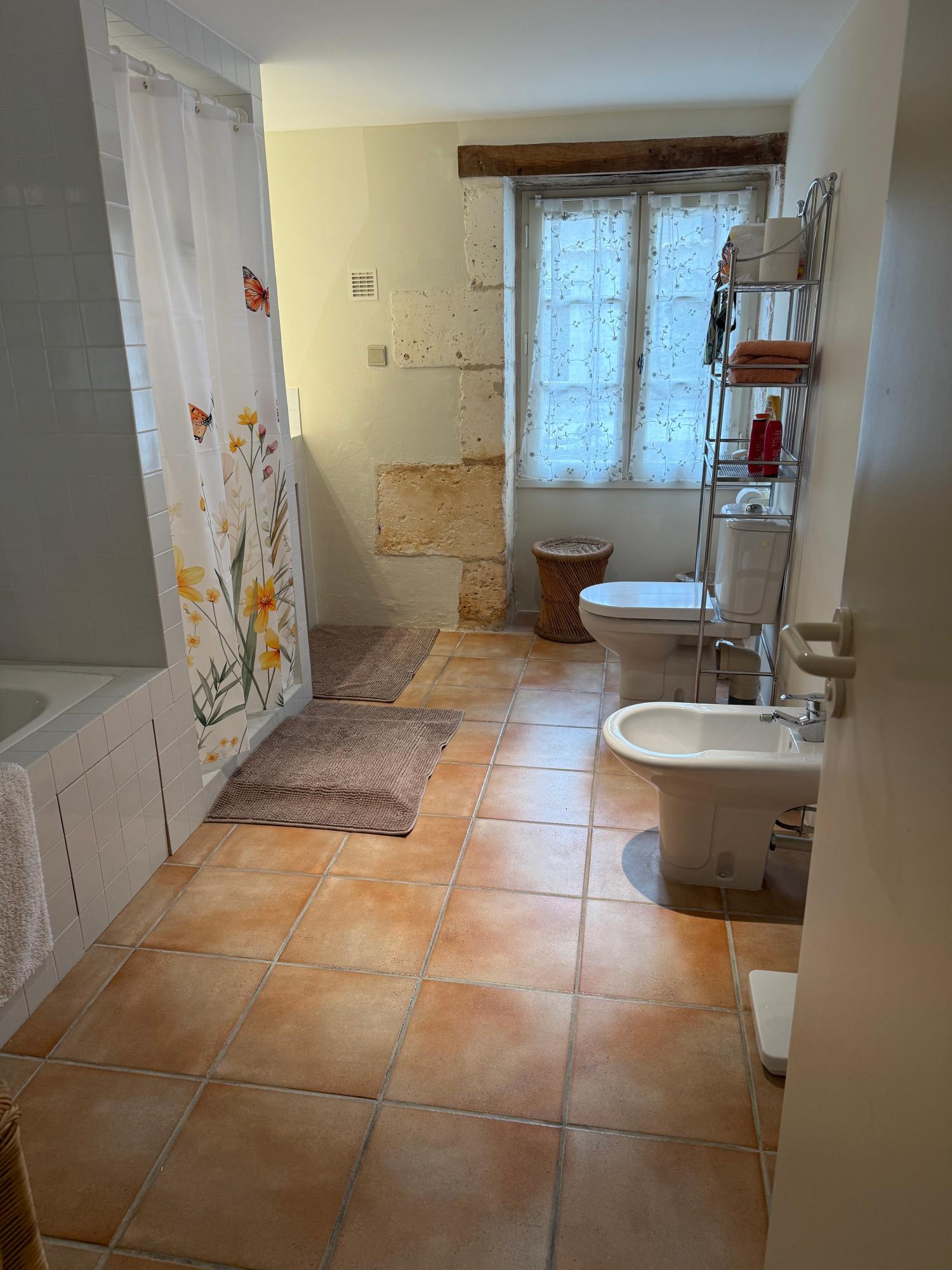 en venta casa independiente Cherval Dordoña 23