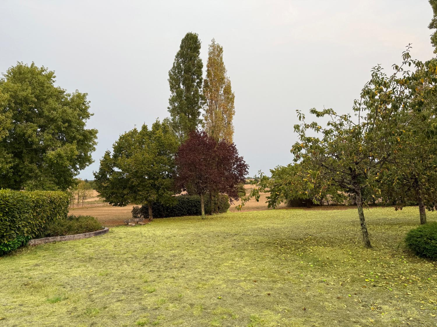  en venta casa independiente Cherval Dordoña 10