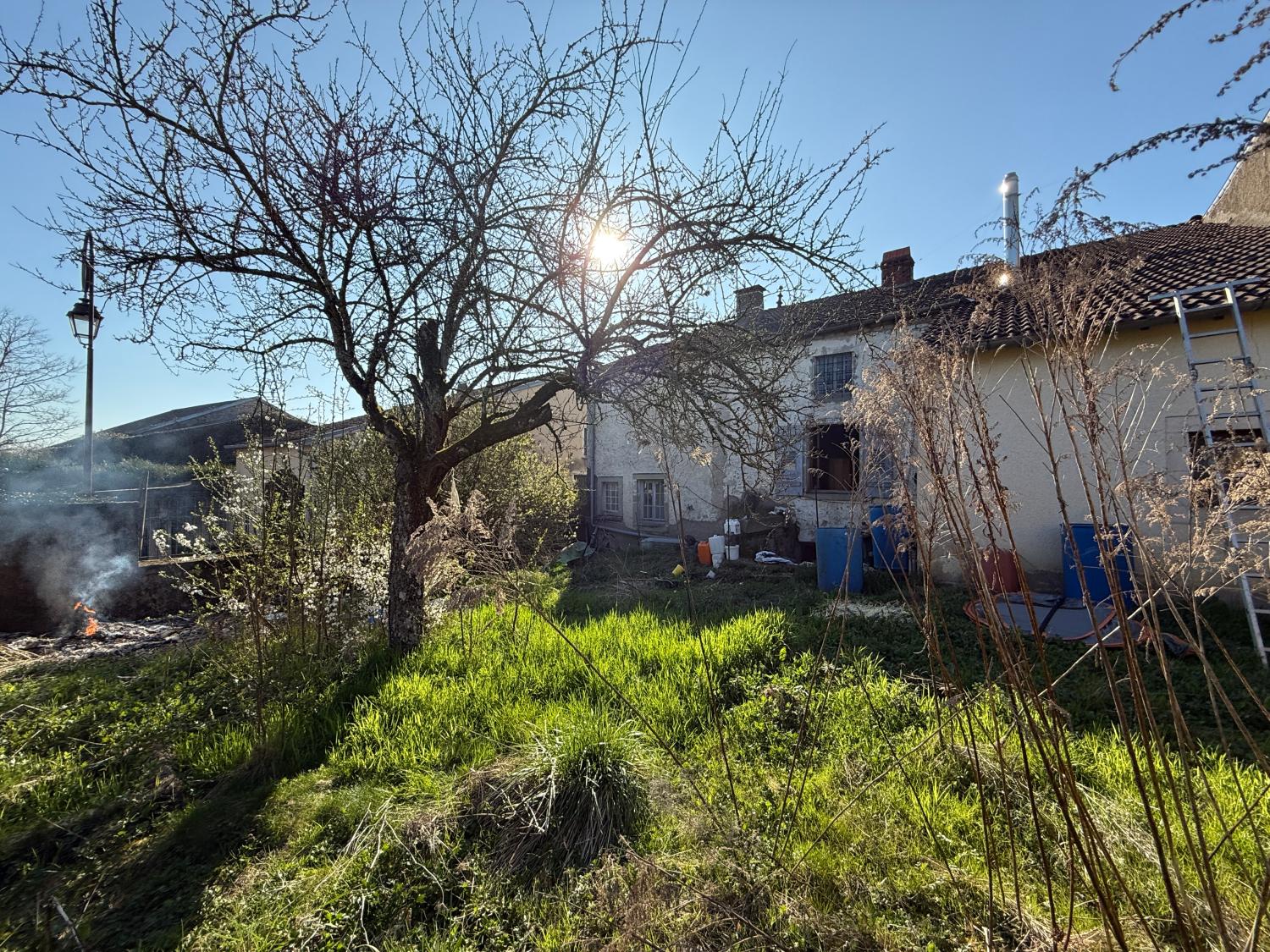  en venta casa de pueblo Melay Haute-Marne 23