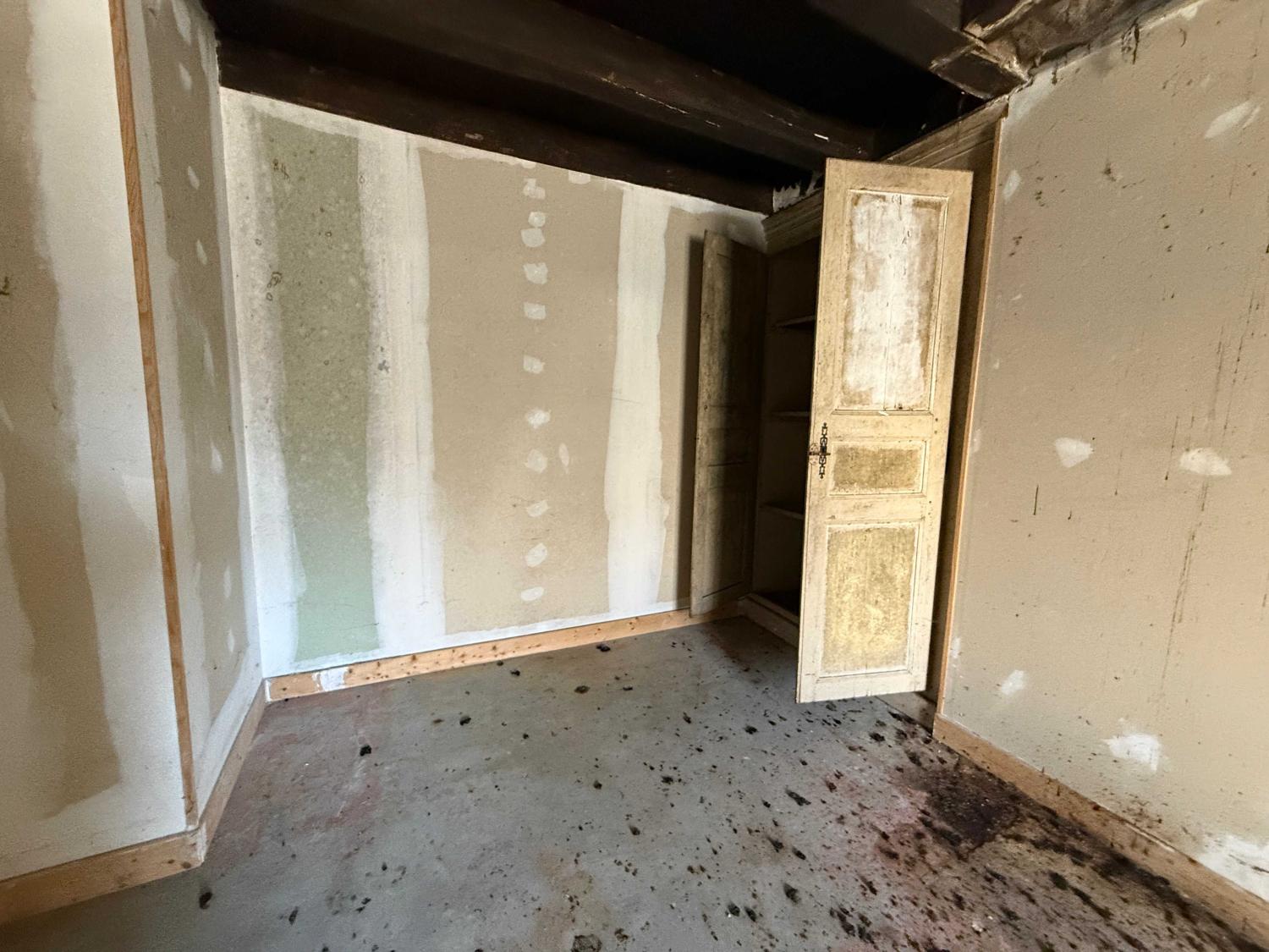  en venta finca de pueblo Châteauvillain Haute-Marne 7