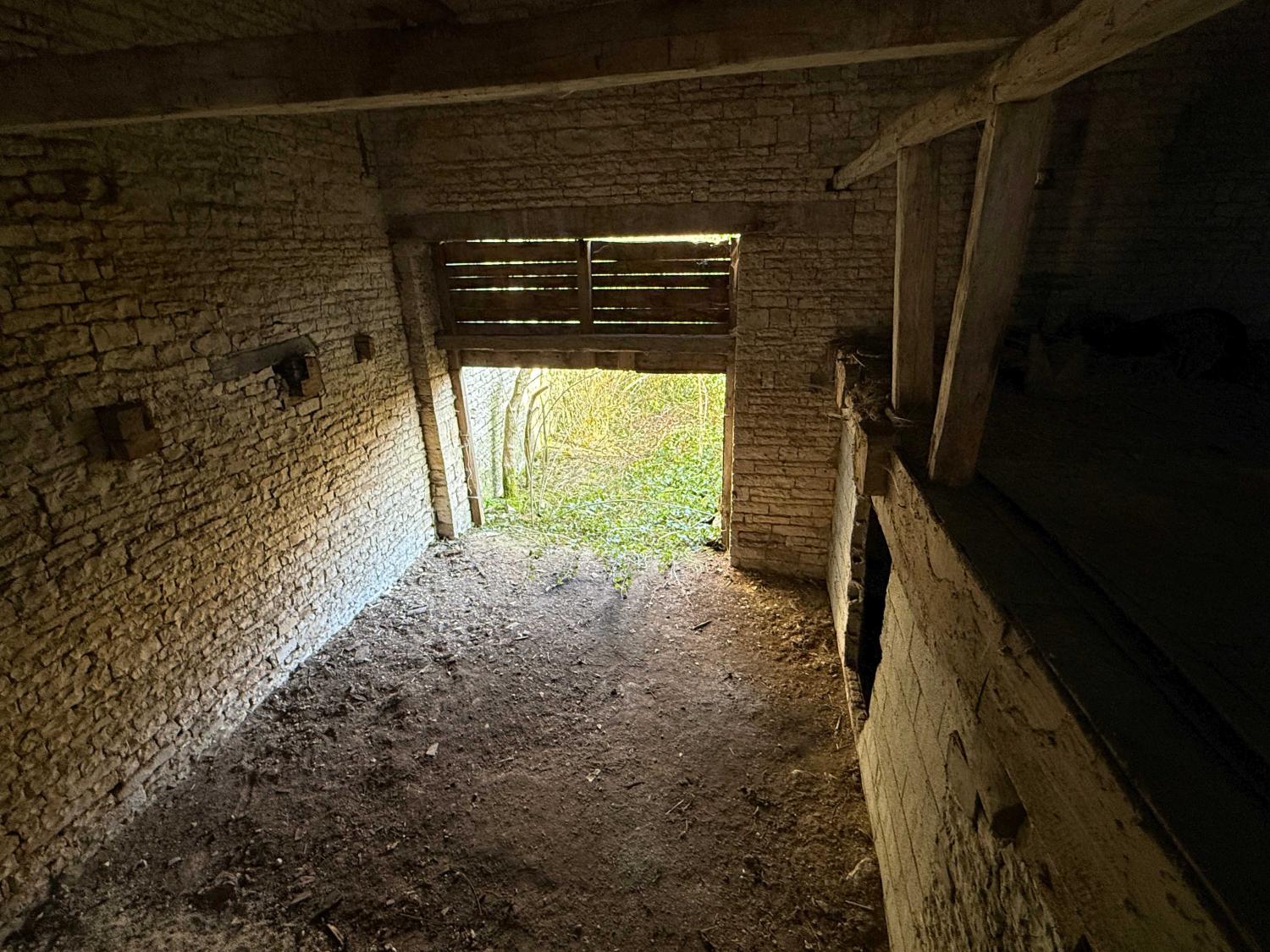  en venta finca de pueblo Châteauvillain Haute-Marne 16