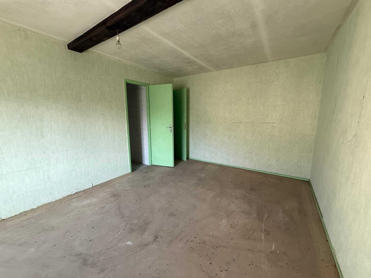  en venta finca de pueblo Châteauvillain Haute-Marne 24