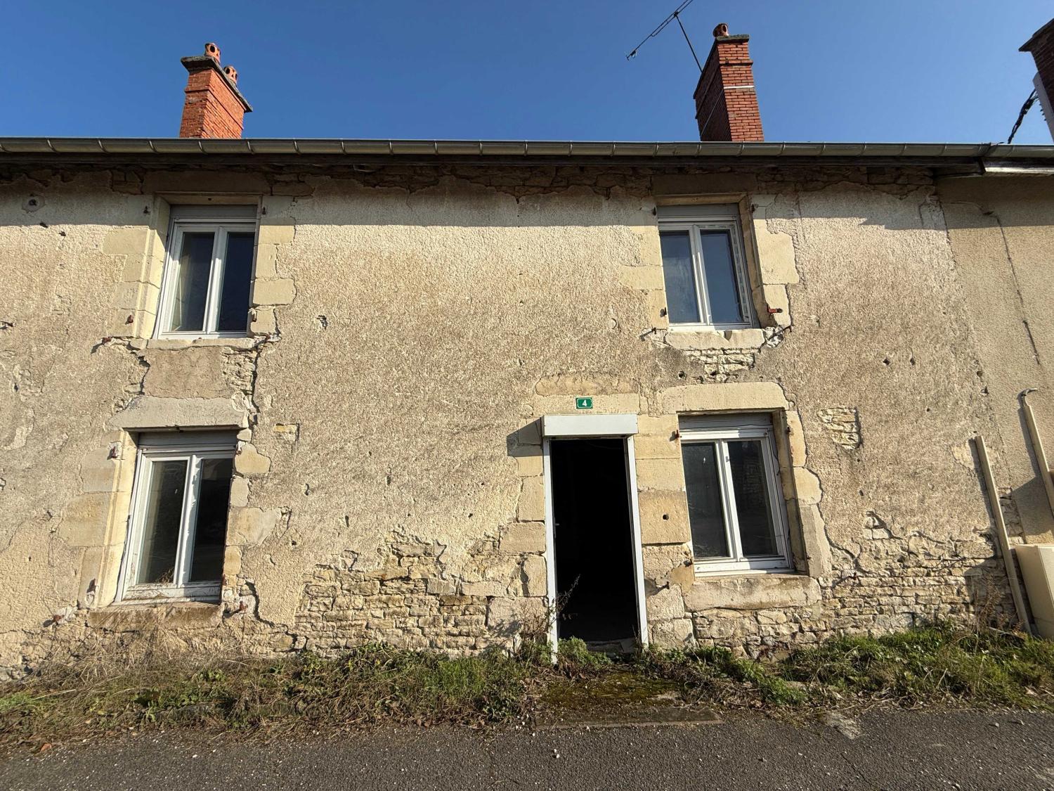  en venta finca de pueblo Châteauvillain Haute-Marne 34