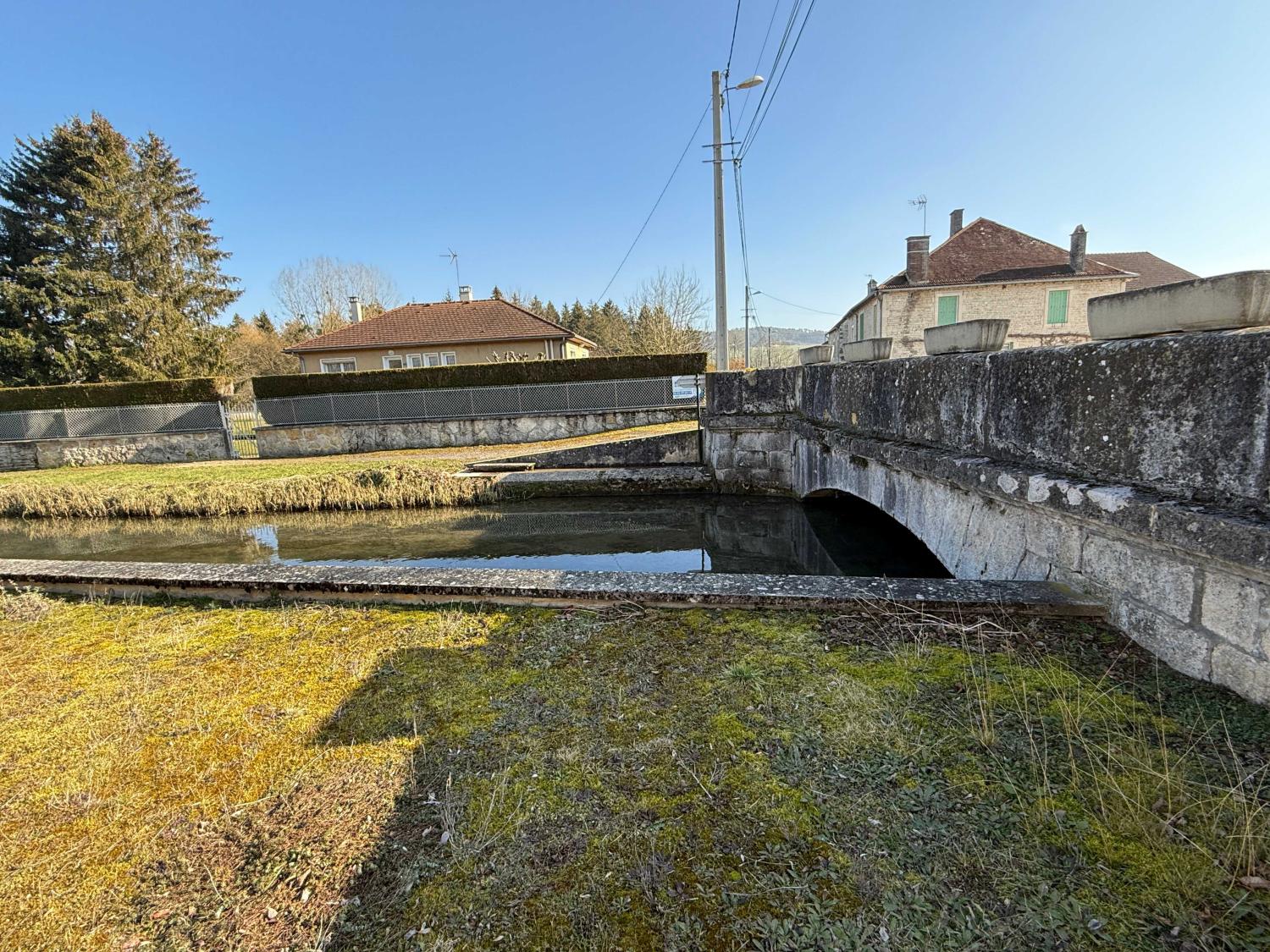  en venta finca de pueblo Châteauvillain Haute-Marne 31