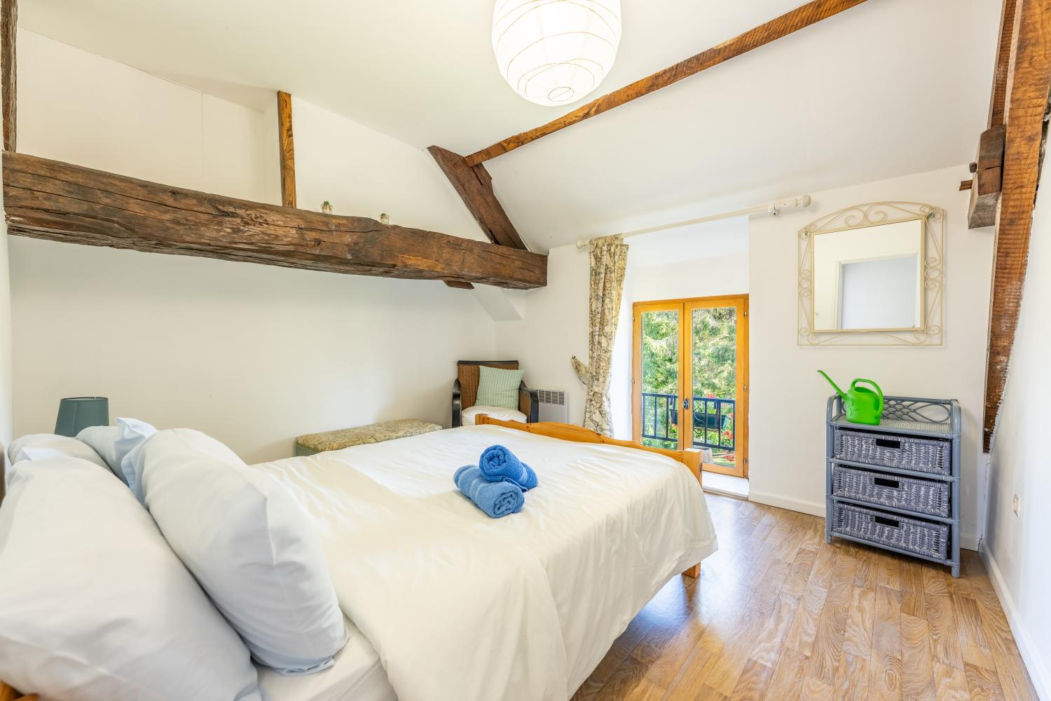  en venta casa con anexo de invitados Saint-Martin-de-Landelles Manche 51