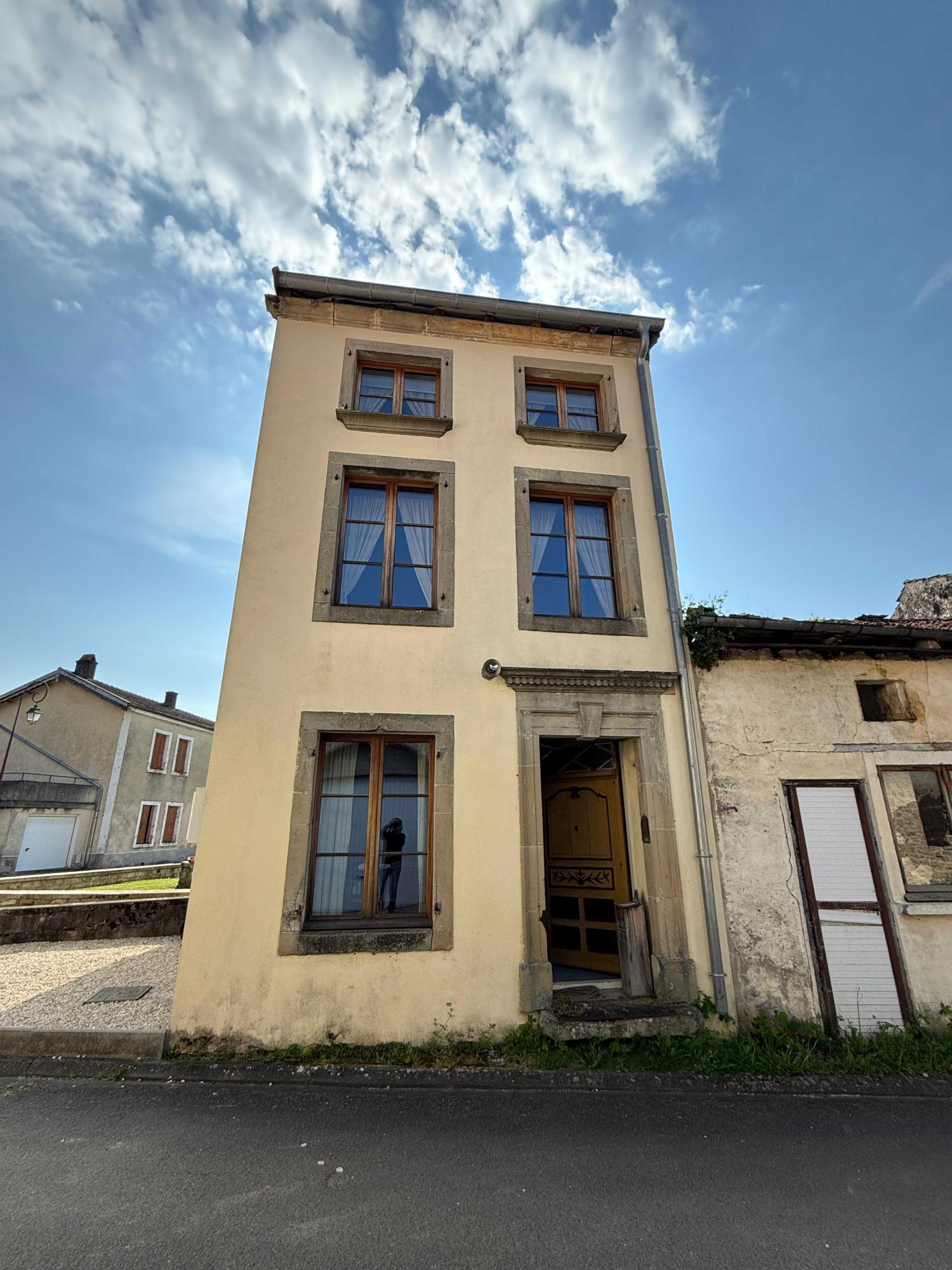  en venta casa de pueblo Melay Haute-Marne 13