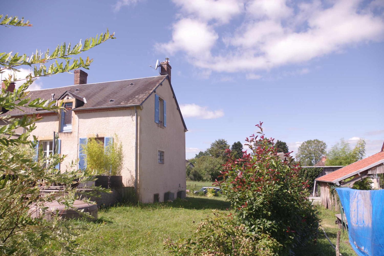  en venta casa Saint-Honoré-Les-Bains Nièvre 4