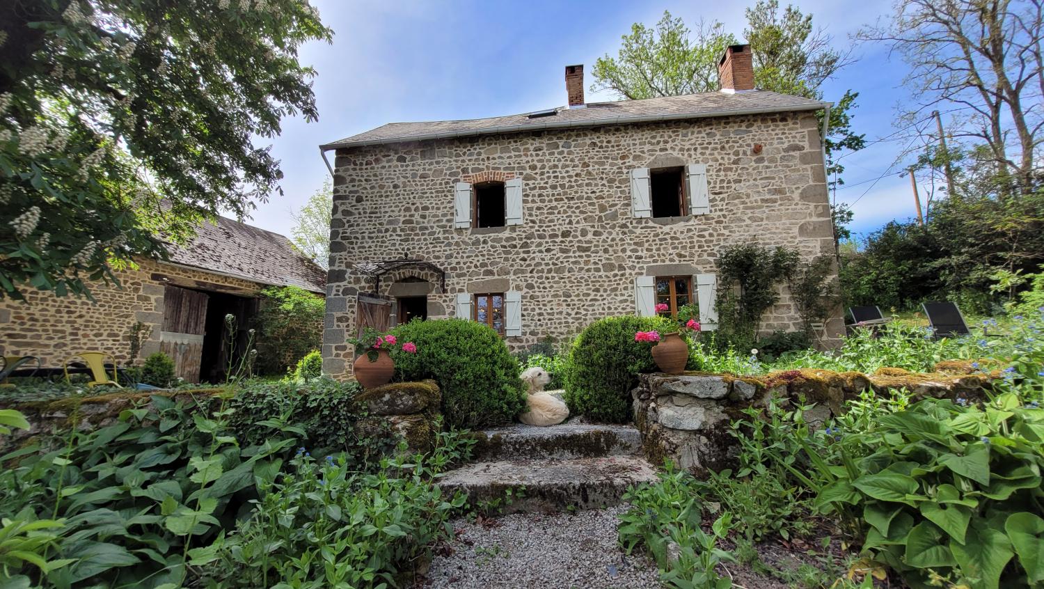  en venta casa independiente Charron Creuse 1
