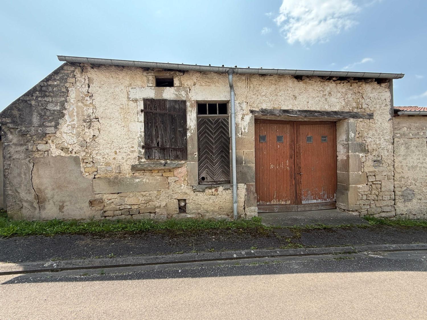  en venta finca de pueblo Voisey Haute-Marne 40