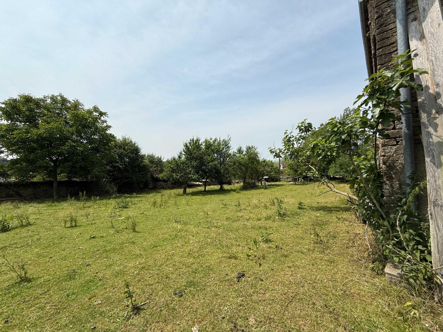  en venta finca de pueblo Confracourt Haute-Saône 33