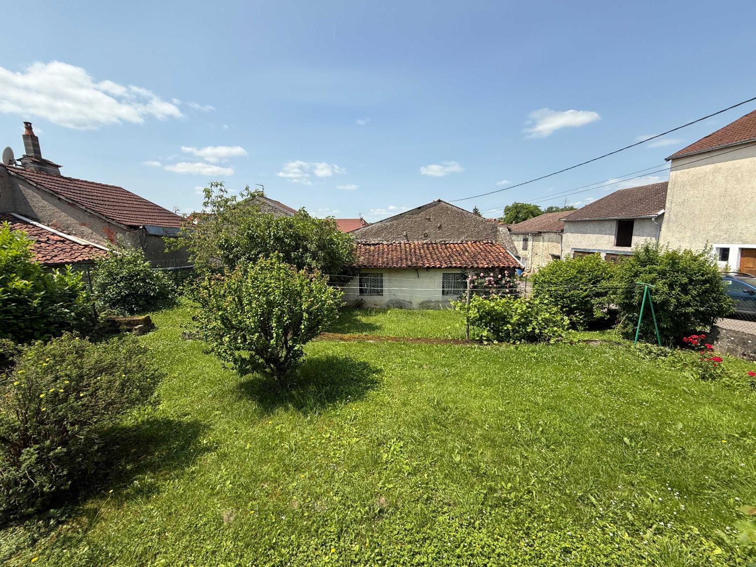  en venta finca de pueblo Voisey Haute-Marne 9