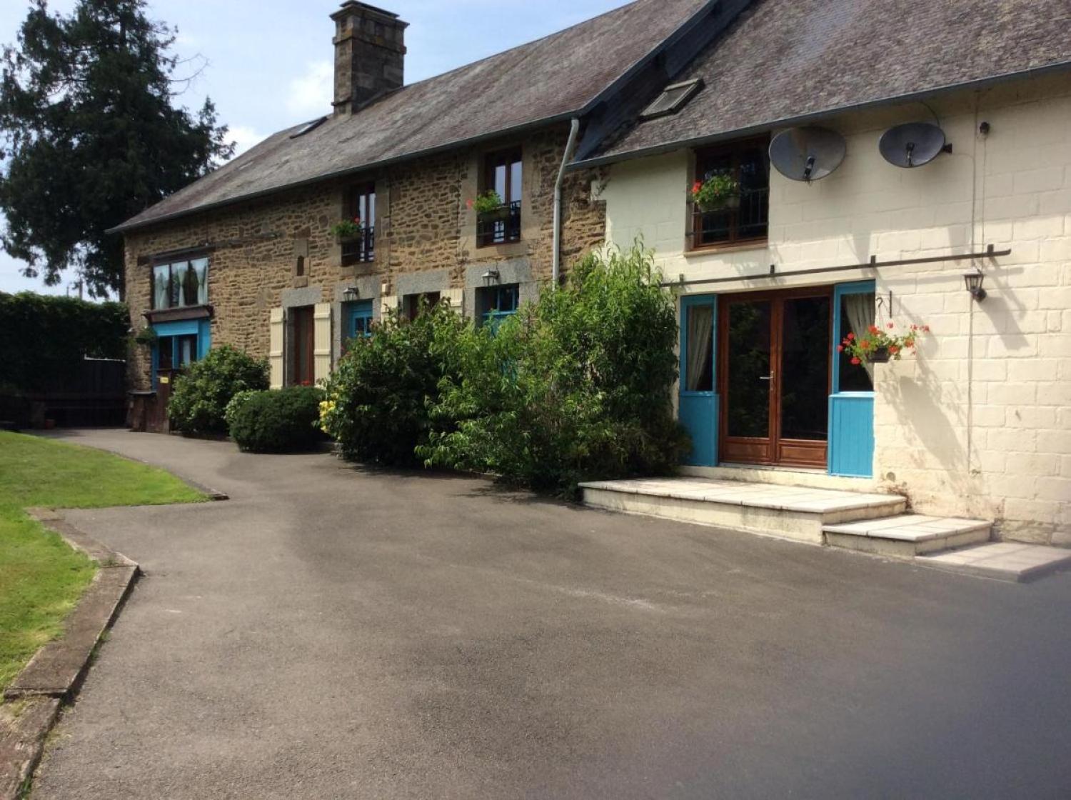 en venta casa con anexo de invitados Saint-Hilaire-du-Harcouët Manche 3