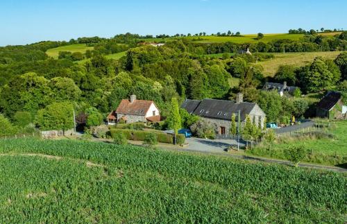 Saint-Hilaire-du-Harcouët Manche casa con anexo de invitados foto