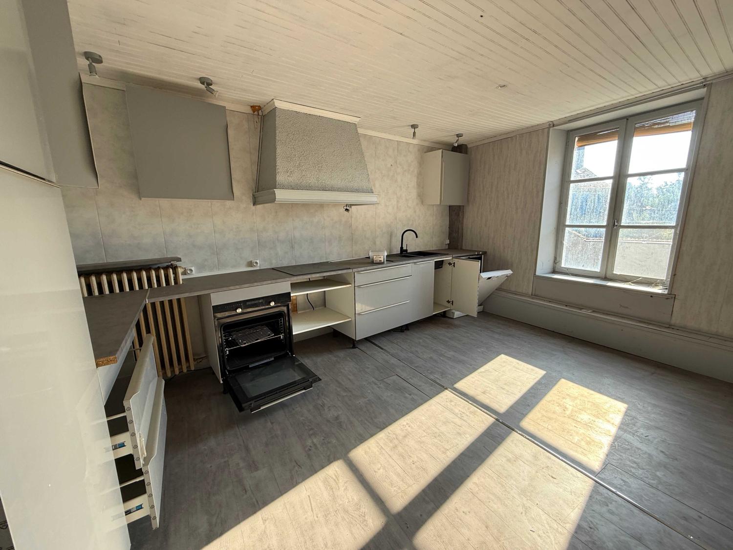 en venta casa de pueblo Bourbonne-les-Bains Haute-Marne 3