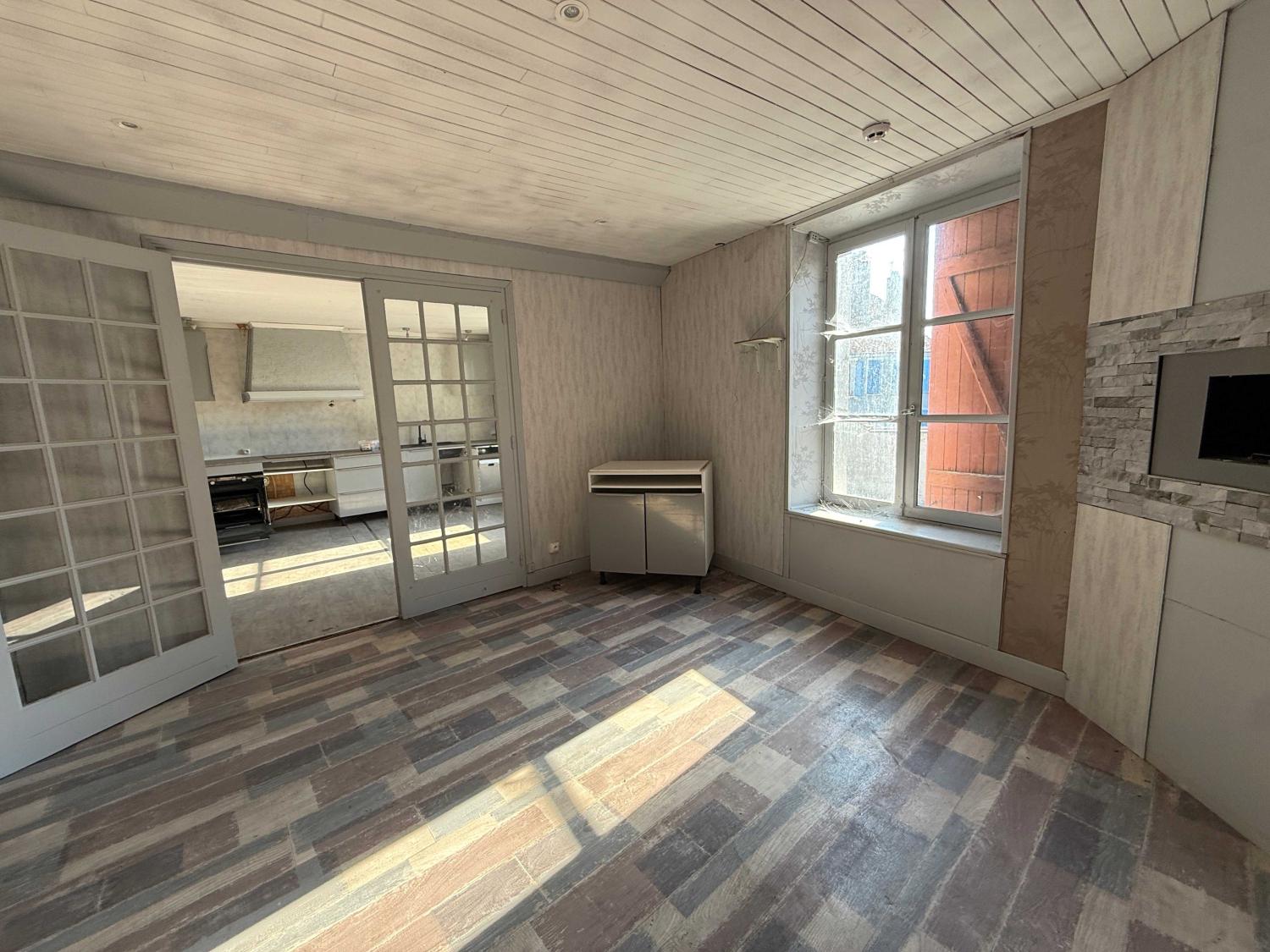  en venta casa de pueblo Bourbonne-les-Bains Haute-Marne 13