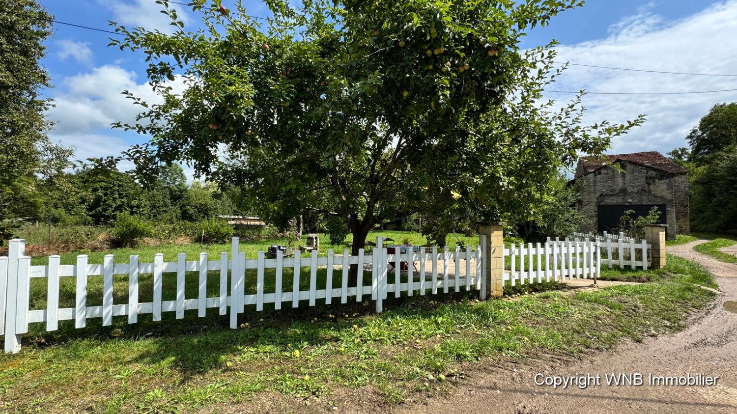  en venta finca de pueblo Melincourt Haute-Saône 2