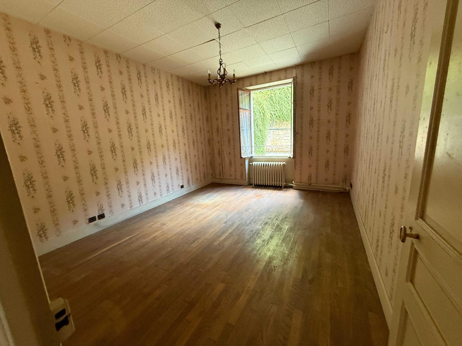  en venta casa de pueblo Bourbonne-les-Bains Haute-Marne 12