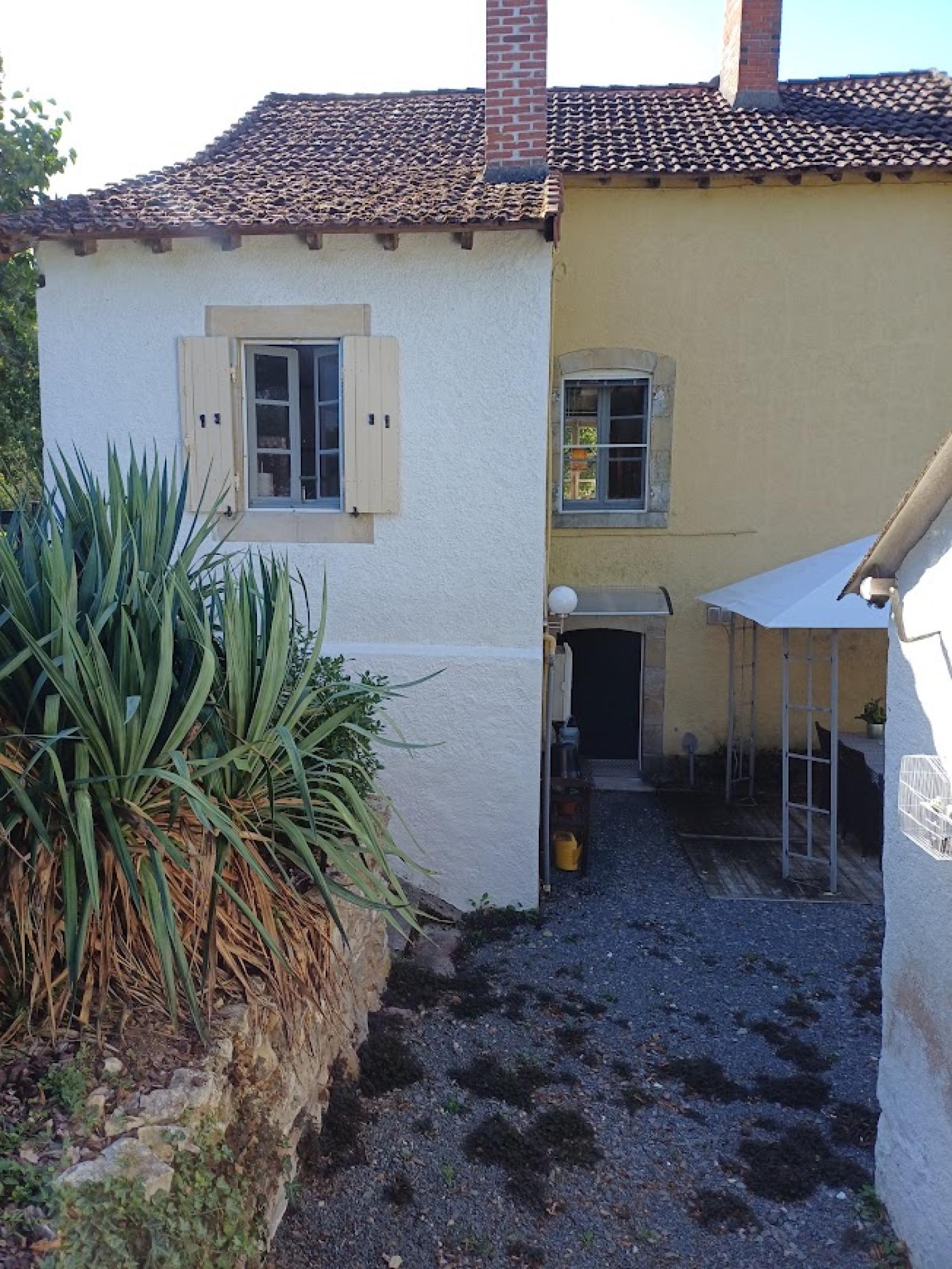  en venta casa Épineuil-le-Fleuriel Cher 17