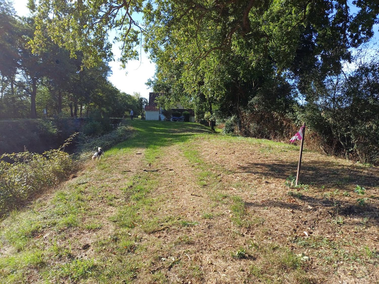  en venta casa Épineuil-le-Fleuriel Cher 11