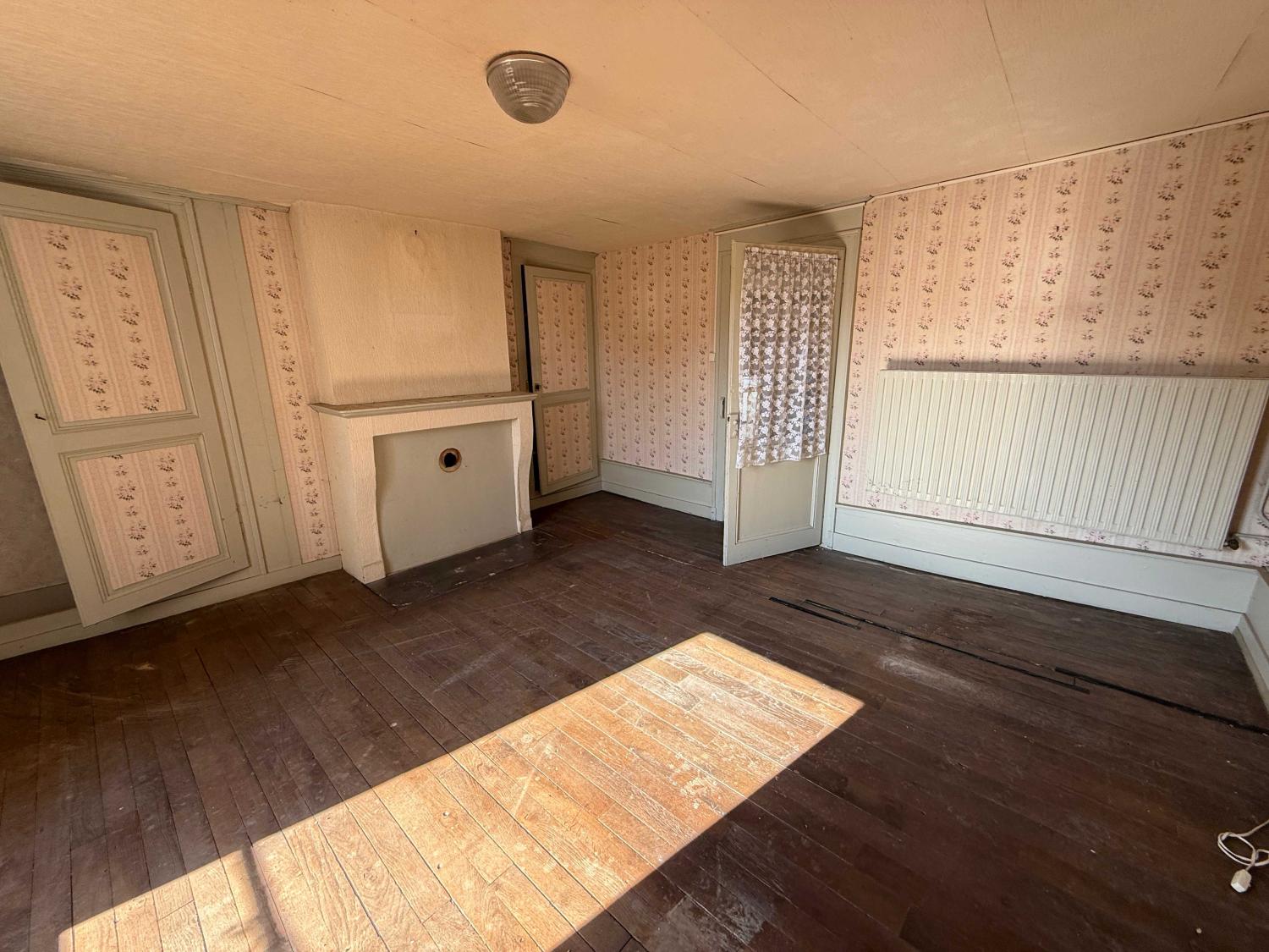  en venta casa de pueblo Doulevant-le-Château Haute-Marne 26