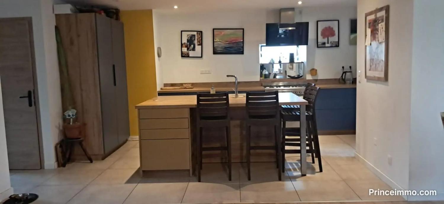 en venta casa Douelle Lot 12