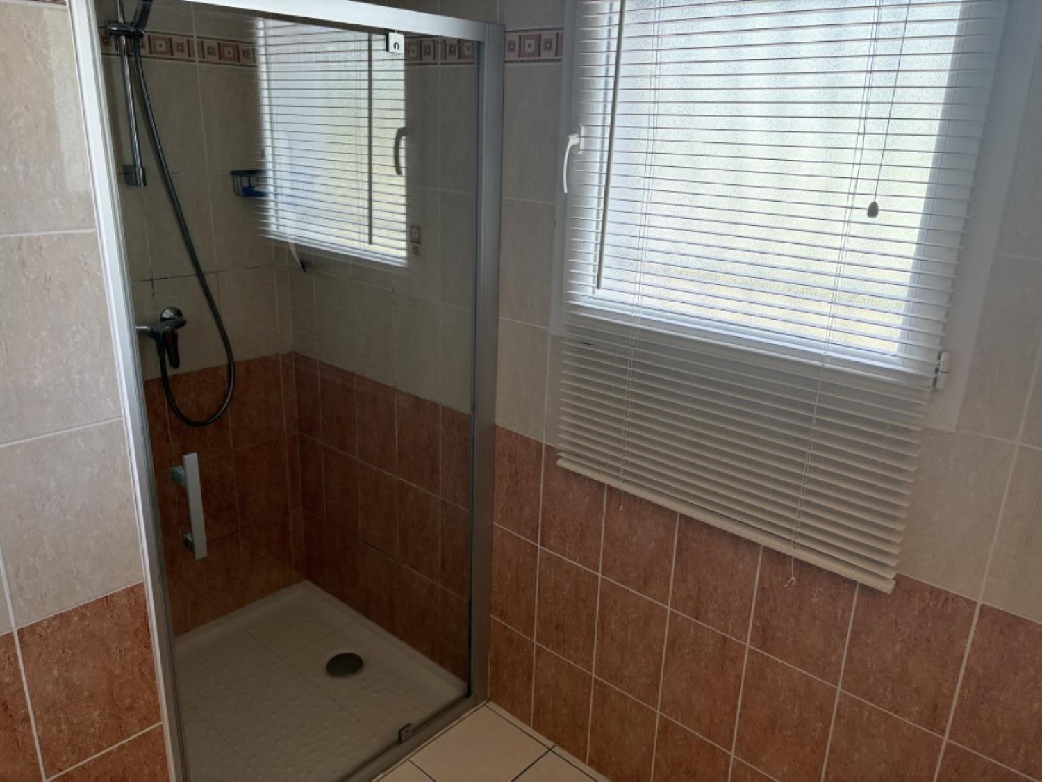 en venta casa independiente Ayen Corrèze 13
