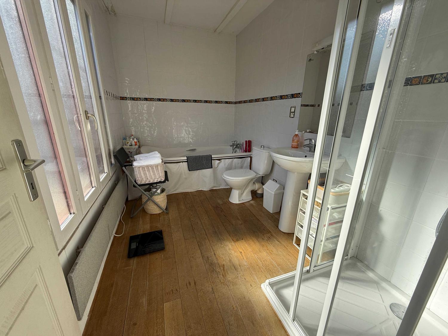 en venta casa de pueblo Bourbonne-les-Bains Haute-Marne 13