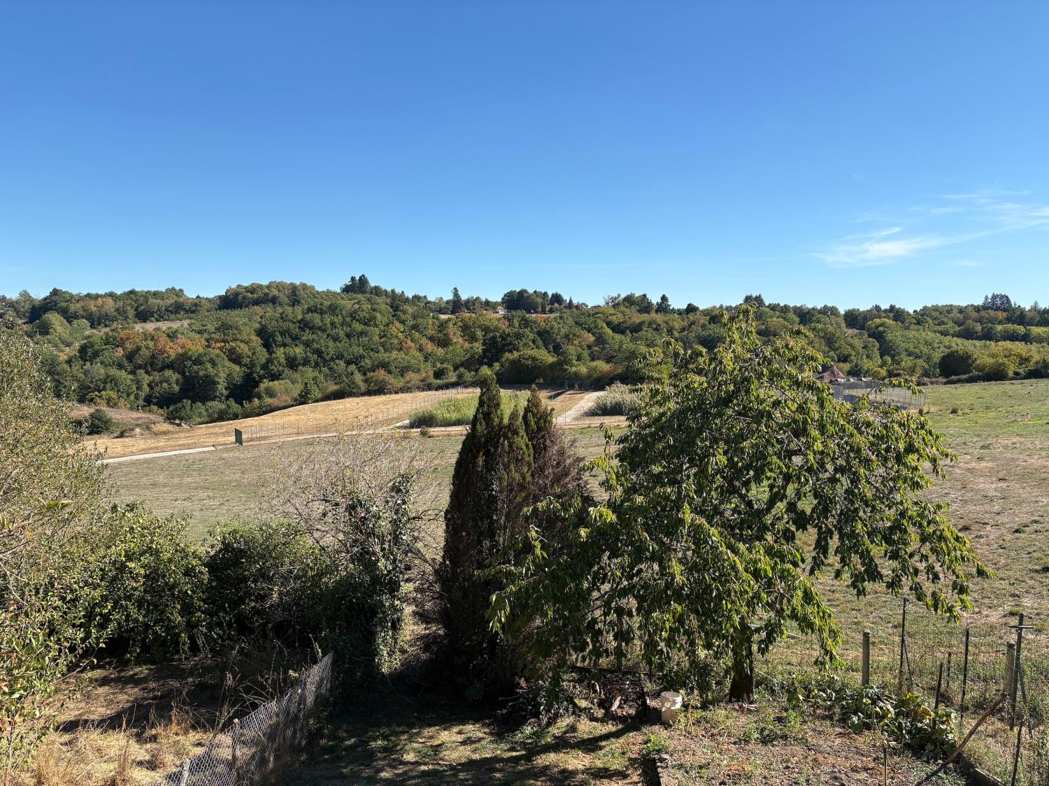  en venta casa de pueblo Coussac-Bonneval Haute-Vienne 22