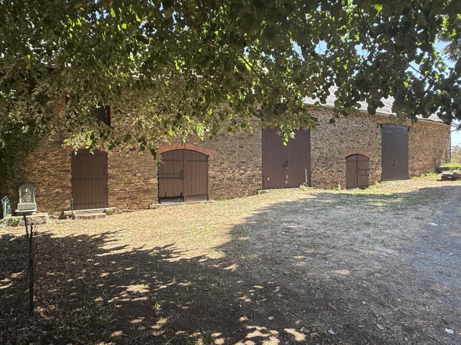 en venta casa independiente Lubersac Corrèze 2