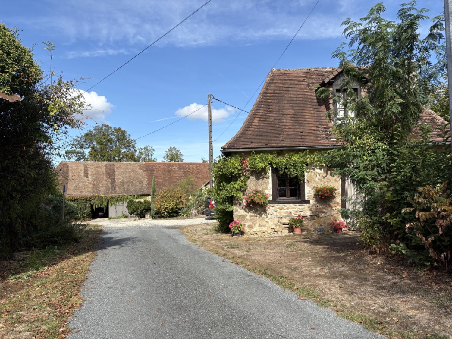 en venta casa con anexo de invitados Meuzac Haute-Vienne 36