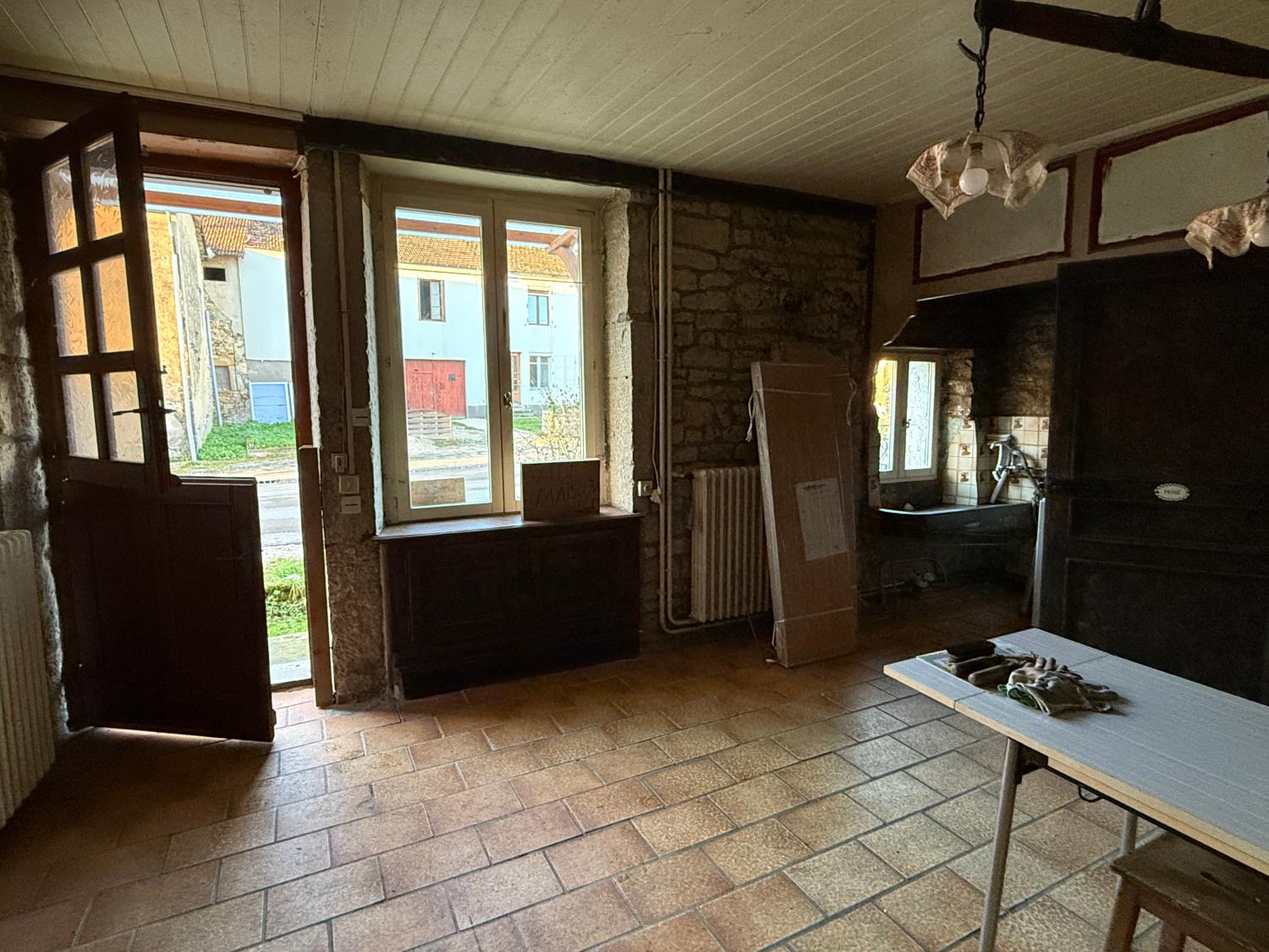  en venta finca de pueblo Vernois-sur-Mance Haute-Saône 4