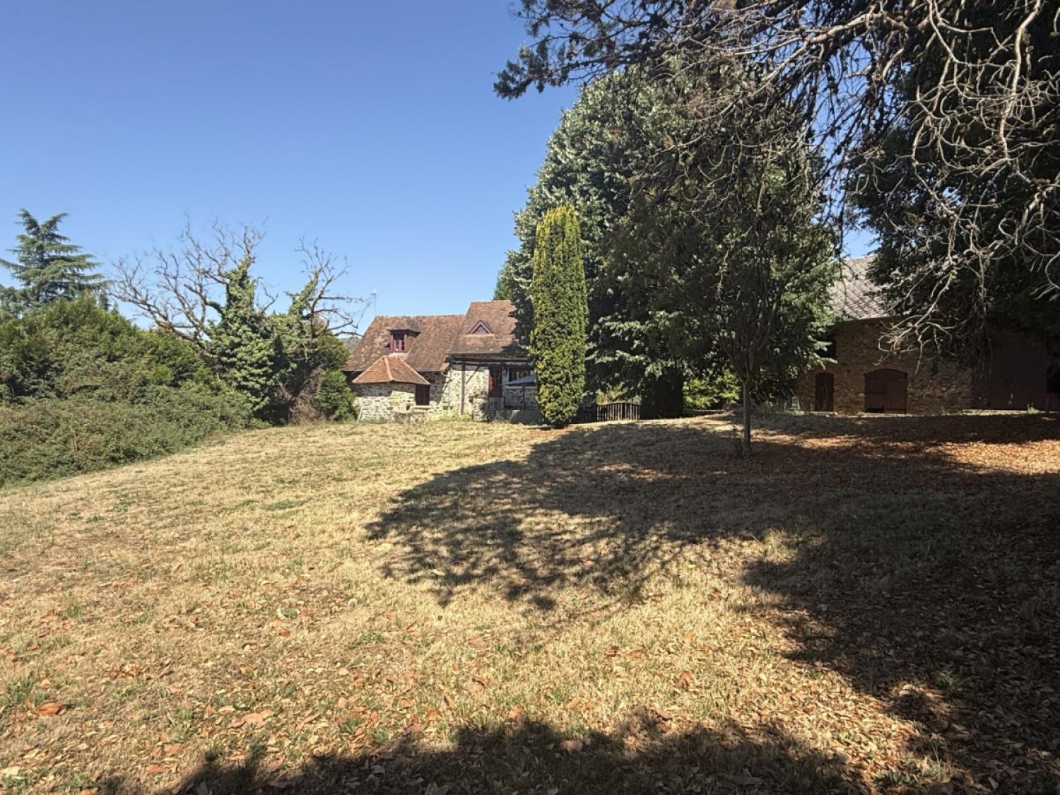 en venta casa independiente Lubersac Corrèze 13