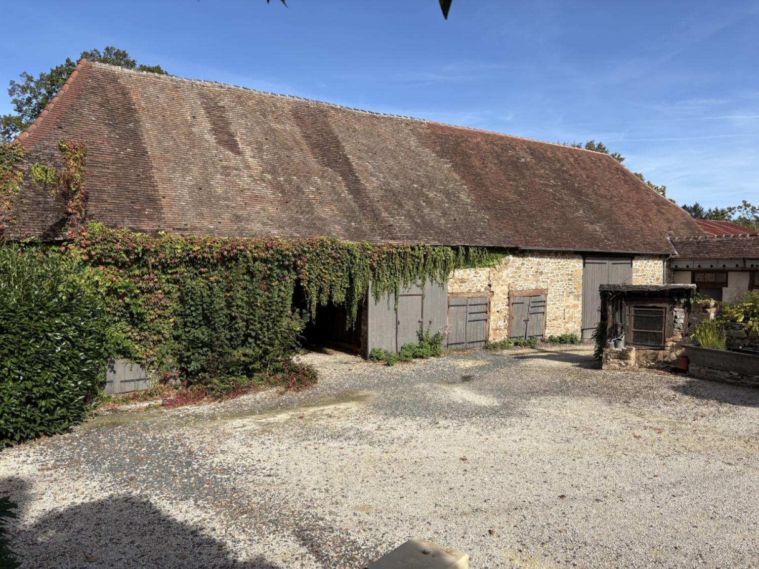 en venta casa con anexo de invitados Meuzac Haute-Vienne 39