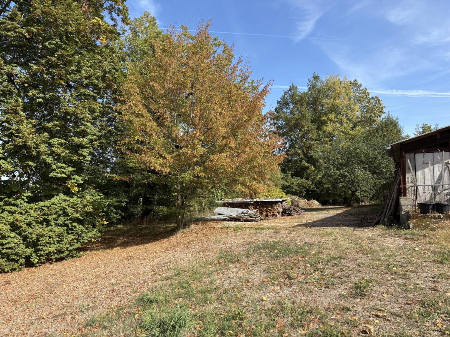 en venta casa con anexo de invitados Meuzac Haute-Vienne 43