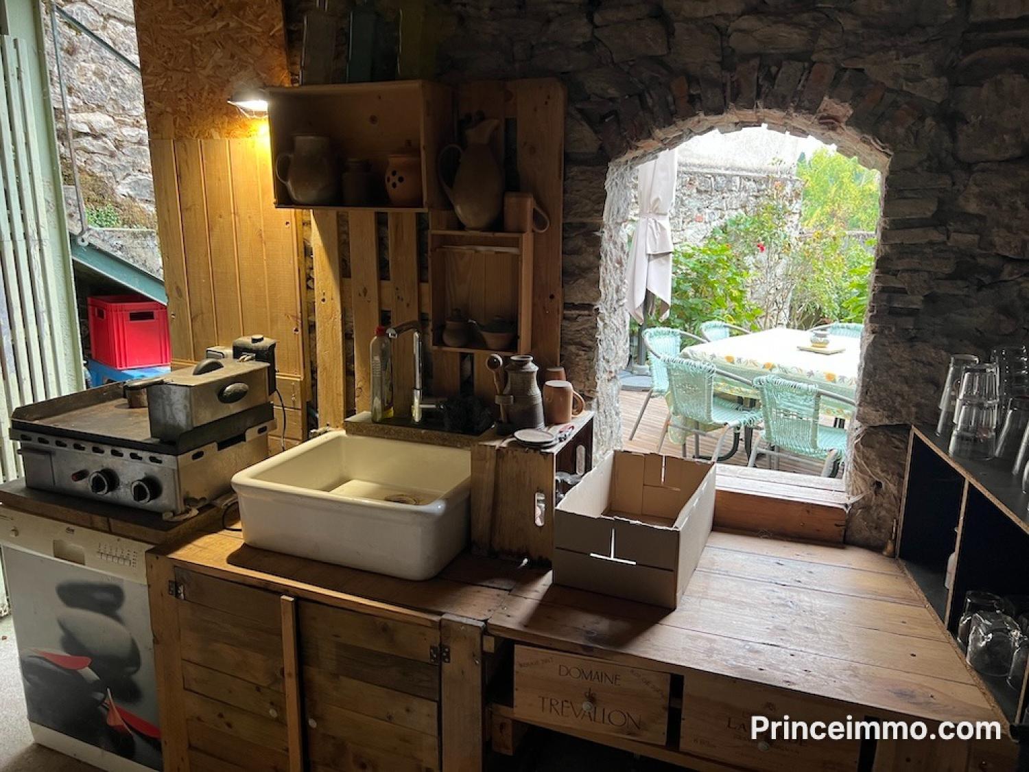  en venta casa de pueblo Douelle Lot 14
