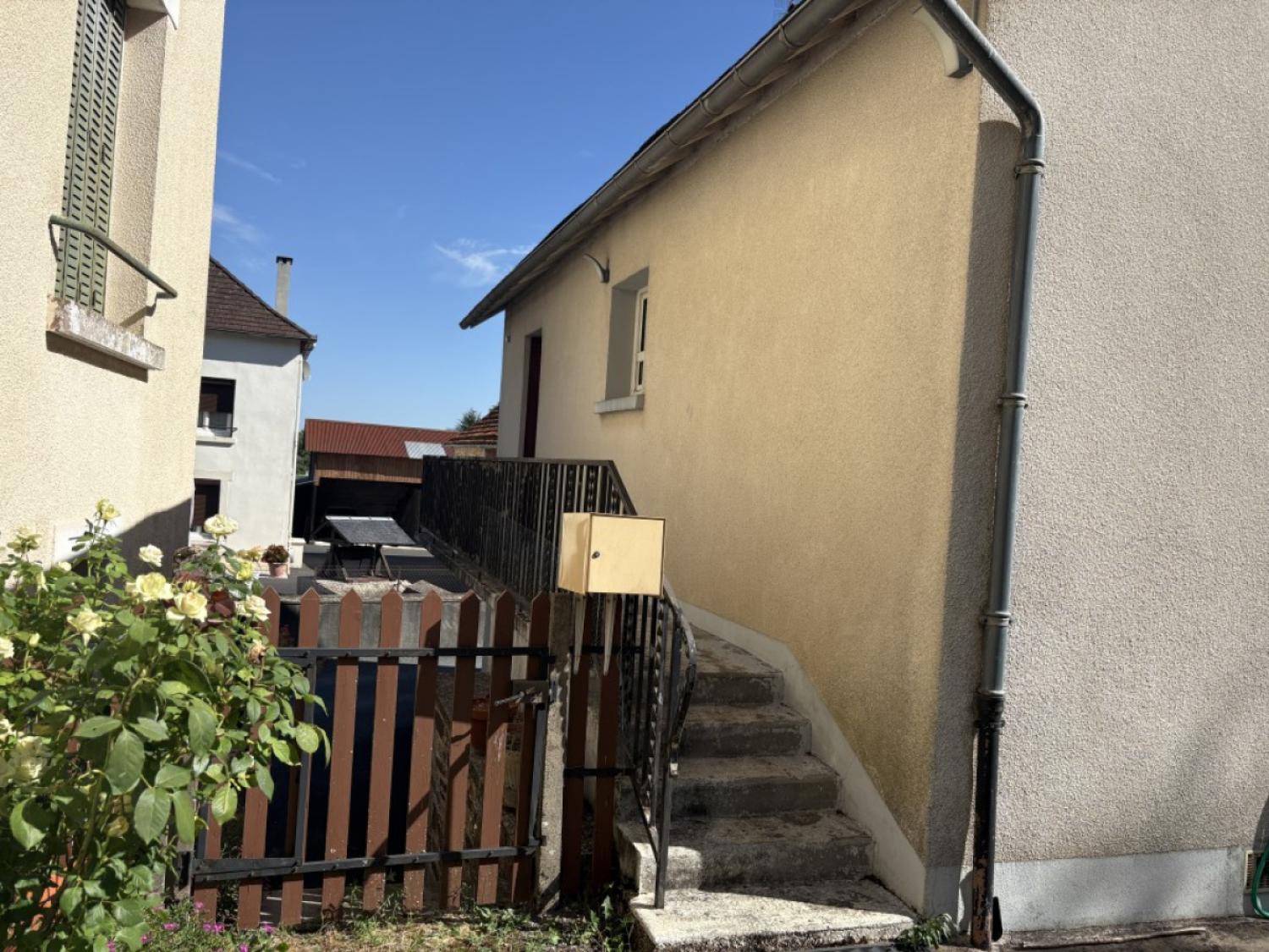 en venta casa de pueblo Saint-Sornin-Lavolps Corrèze 13