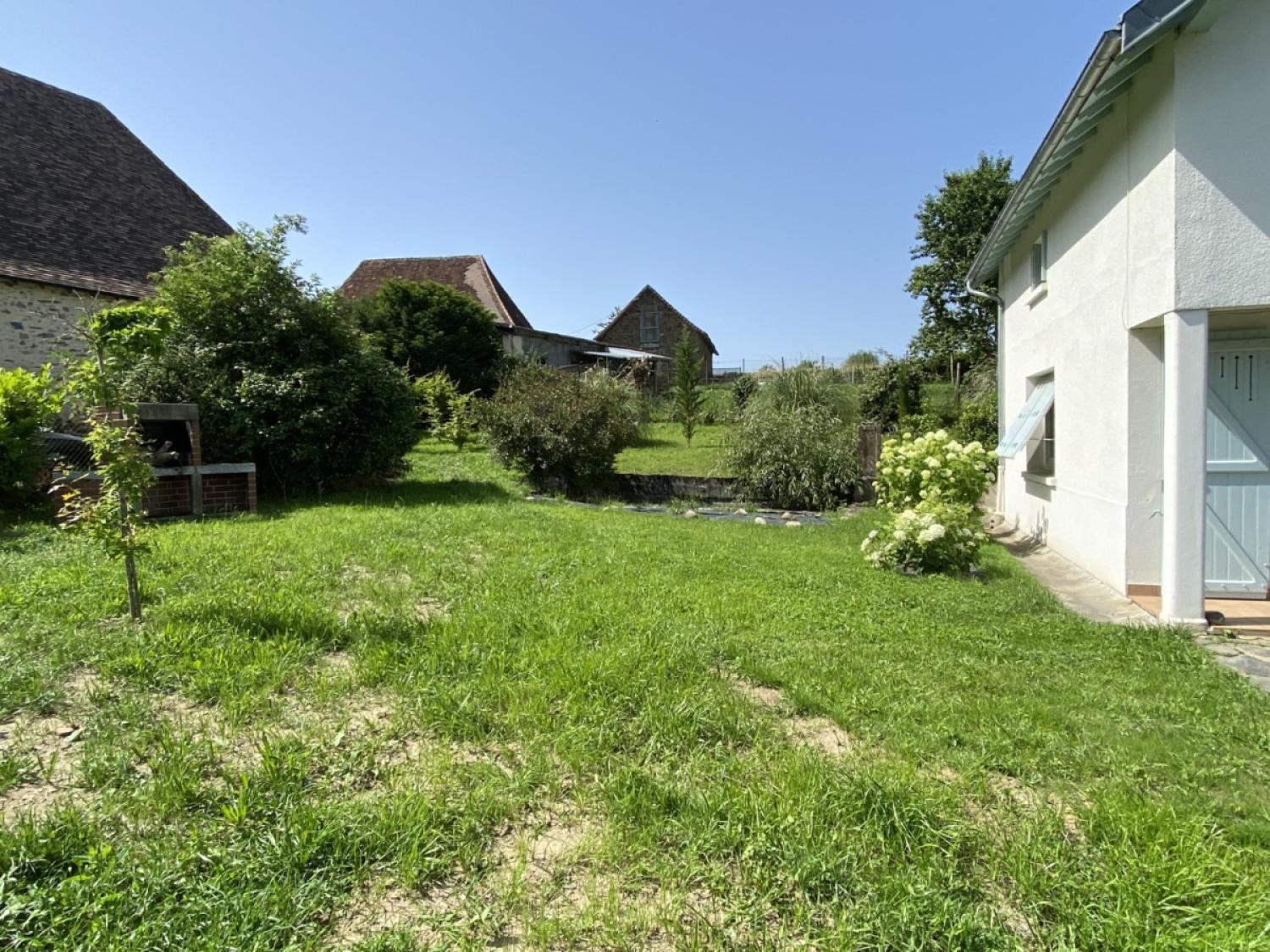 en venta casa independiente Saint-Pardoux-Corbier Corrèze 17