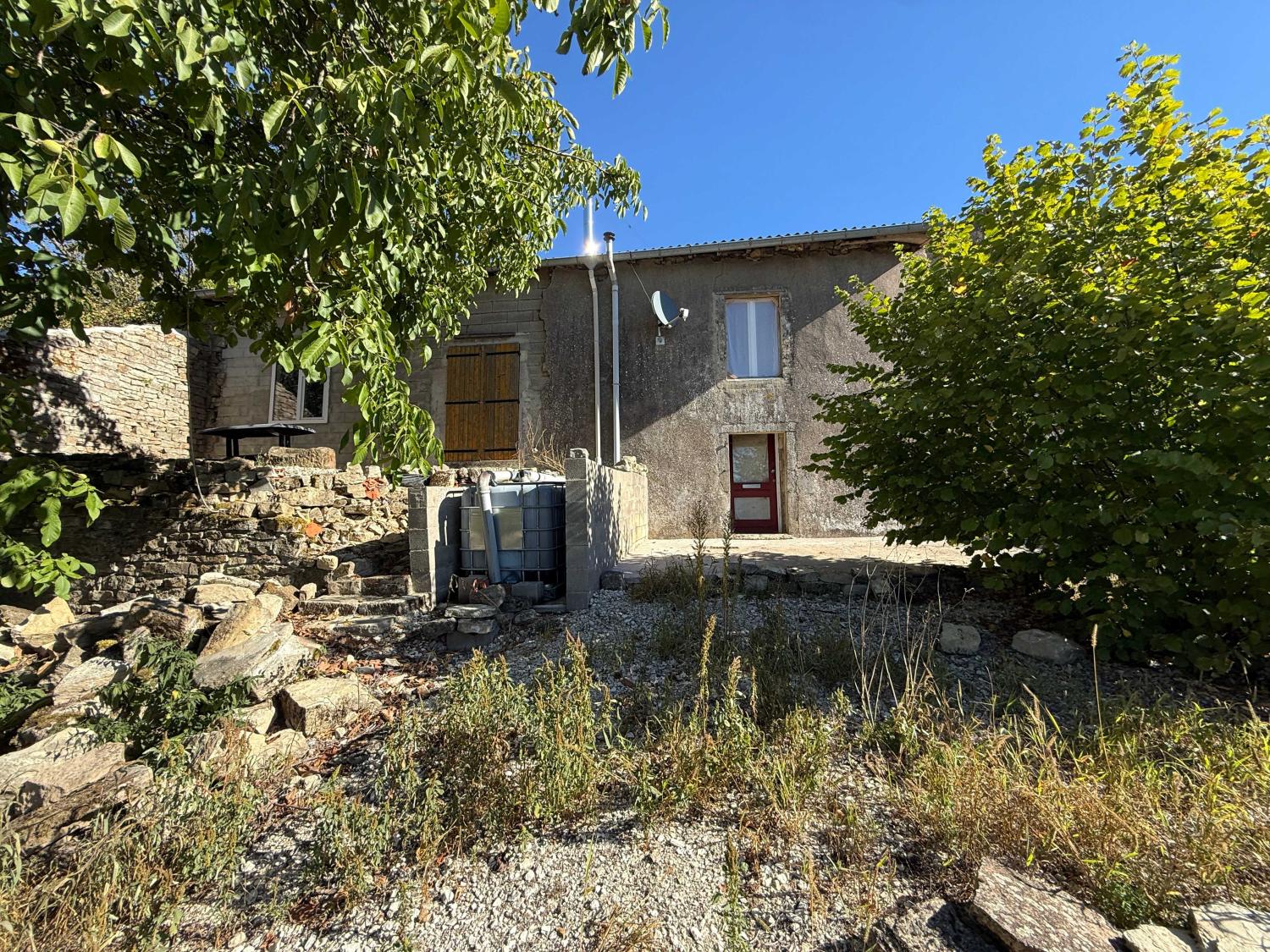 en venta casa de pueblo Montcourt Haute-Saône 11
