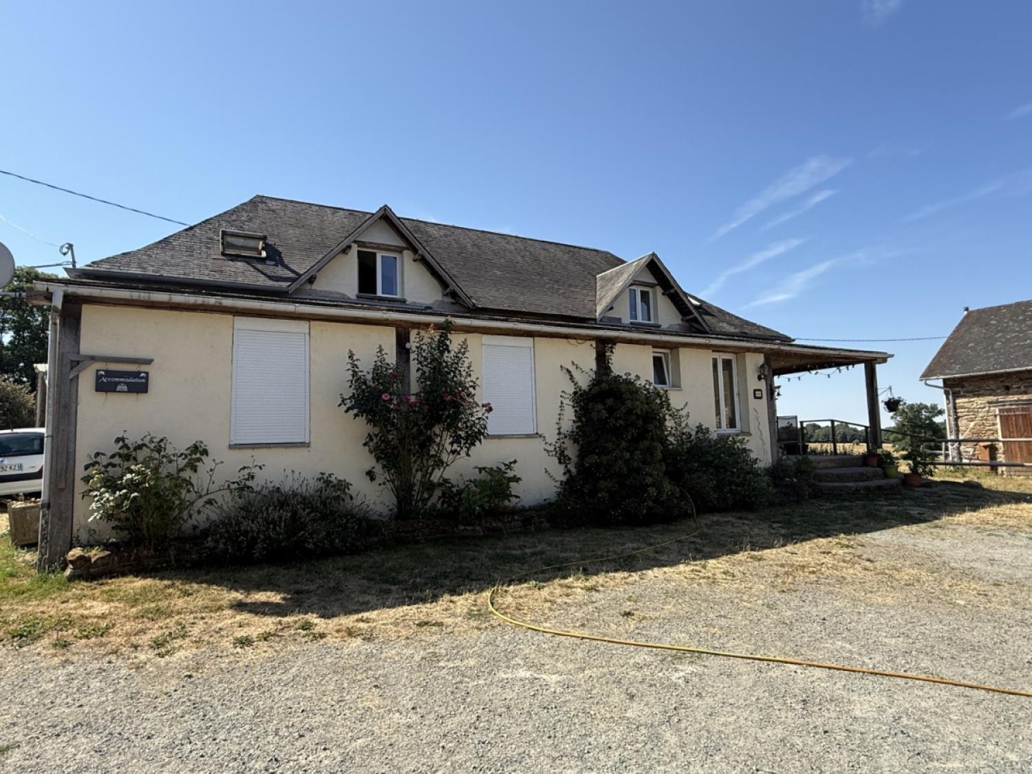 en venta casa rústica Saint-Pardoux-Corbier Corrèze 19