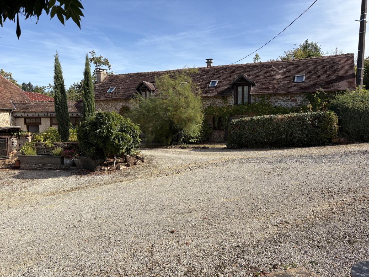 en venta casa con anexo de invitados Meuzac Haute-Vienne 24