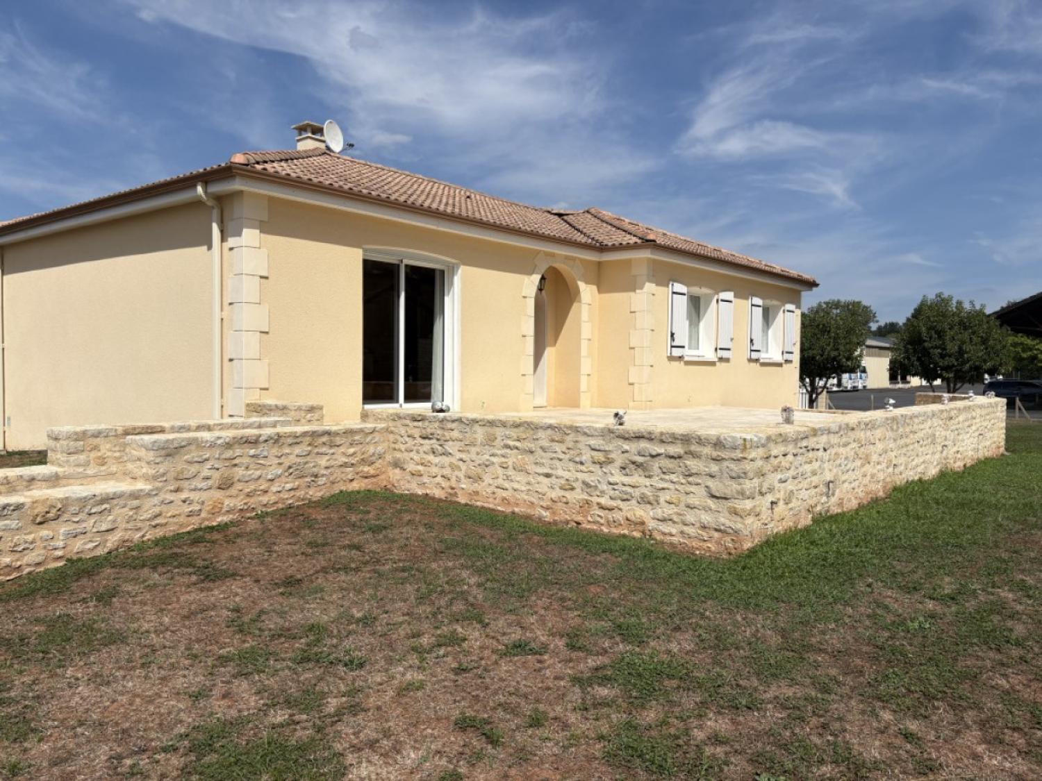 en venta casa independiente Ayen Corrèze 14