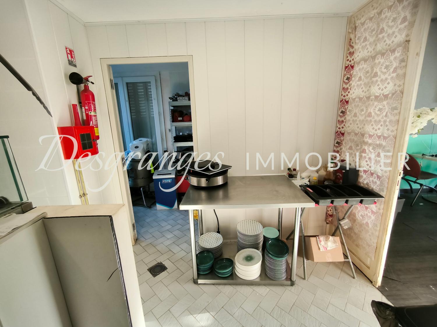  en venta restaurante Payzac Dordoña 12