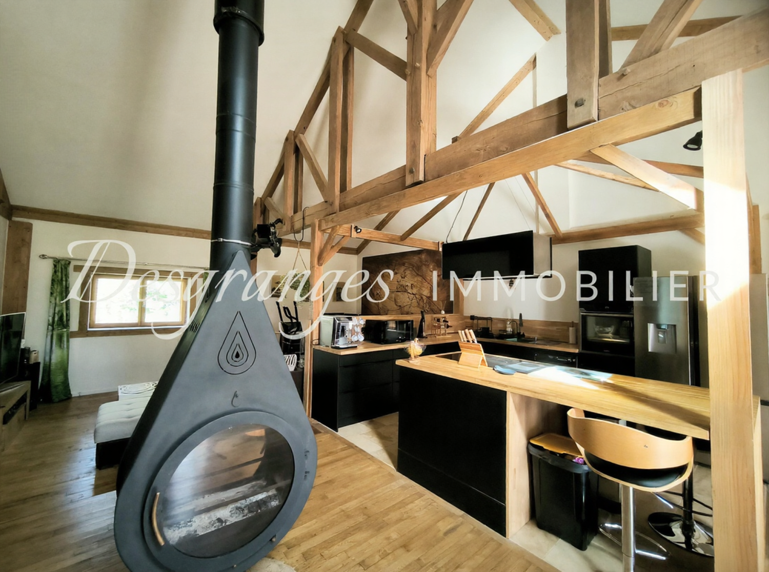  en venta casa independiente Saint-Cyr-les-Champagnes Dordoña 1