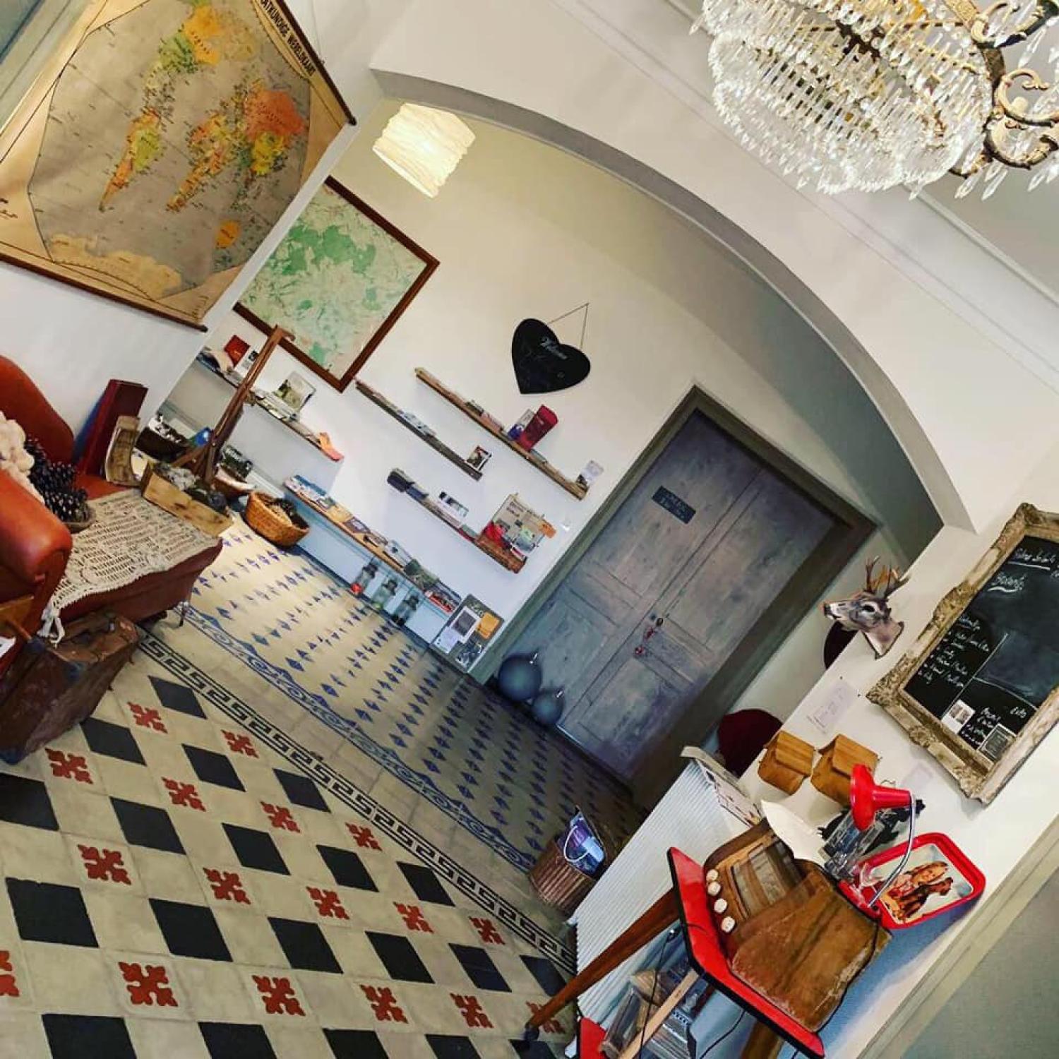 en venta cama y desayuno Le Brethon Allier 4